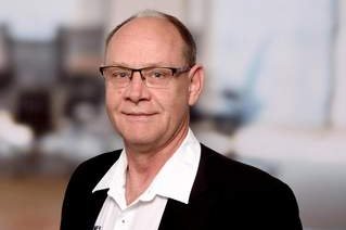 Porträtfoto von Jörg Peisker, Mechanische Fertigung / Betriebsleitung, hpl Group